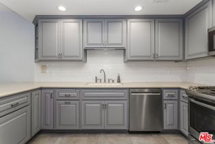 Condominium, 10600 Wilkins ave, Westwood, CA 90024 - 10