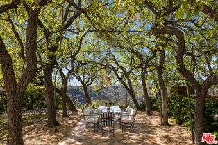 Single Family Residence, 1501 Tower Grove dr, Beverly Hills, CA 90210 - 11