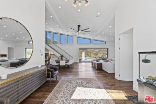 , 31830 Lobo Canyon, Agoura Hills, CA 91301 - 6