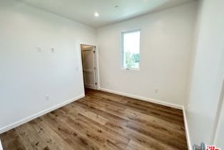 Townhouse, 4805 Matilija ave, Sherman Oaks, CA 91423 - 10