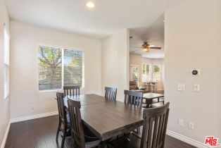 Single Family Residence, 268 Galway ln, Simi Valley, CA 93065 - 4