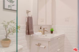 Condominium, 1228 La Cienega blvd, West Hollywood , CA 90069 - 8