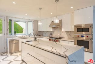 Single Family Residence, 1059 Angelo dr, Beverly Hills, CA 90210 - 11