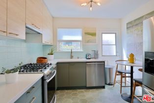 Single Family Residence, 510 Venice way, Venice, CA 90291 - 16