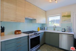 Single Family Residence, 510 Venice way, Venice, CA 90291 - 17