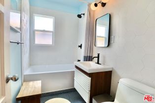 Single Family Residence, 510 Venice way, Venice, CA 90291 - 22