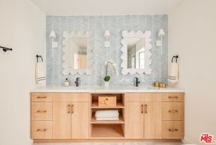 Single Family Residence, 17481 Tramonto dr, Pacific Palisades, CA 90272 - 18