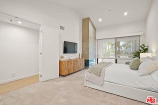 Condominium, 2122 Century Park ln, Westwood, CA 90067 - 15