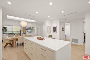 Condominium, 2122 Century Park ln, Westwood, CA 90067 - 9