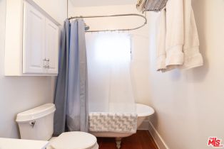 Condominium, 2402 4th st, Santa Monica, CA 90405 - 25