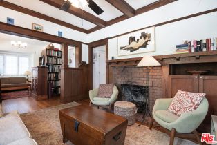 Condominium, 2402   4th St, Santa Monica, CA  Santa Monica, CA 90405