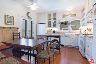 Condominium, 2402 4th st, Santa Monica, CA 90405 - 7
