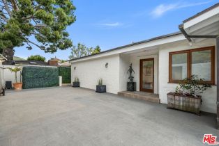 , 23018 Pacific Coast hwy, Malibu, CA 90265 - 3