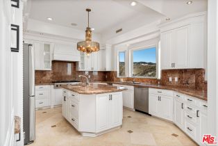 Single Family Residence, 6130 Galahad rd, Malibu, CA 90265 - 9