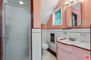 Single Family Residence, 2427 Benedict Canyon dr, Beverly Hills, CA 90210 - 7