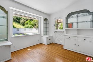 Single Family Residence, 2427 Benedict Canyon dr, Beverly Hills, CA 90210 - 12