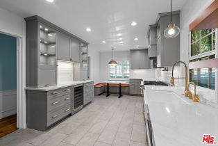 Single Family Residence, 2427 Benedict Canyon dr, Beverly Hills, CA 90210 - 18