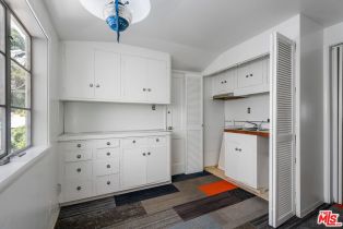 Single Family Residence, 2427 Benedict Canyon dr, Beverly Hills, CA 90210 - 40