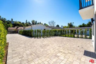 Single Family Residence, 23247 Calvert st, Woodland Hills, CA 91367 - 4