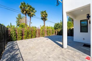 Single Family Residence, 23247 Calvert st, Woodland Hills, CA 91367 - 20