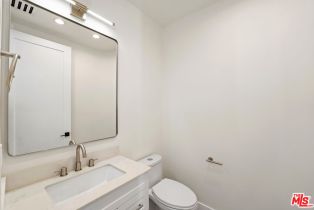 Single Family Residence, 23247 Calvert st, Woodland Hills, CA 91367 - 17