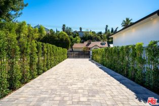 Single Family Residence, 23247 Calvert st, Woodland Hills, CA 91367 - 2