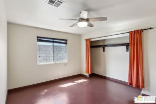 Single Family Residence, 9888 Valencia dr, Desert Hot Springs, CA 92240 - 30