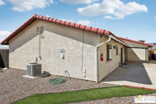 Single Family Residence, 9888 Valencia dr, Desert Hot Springs, CA 92240 - 41
