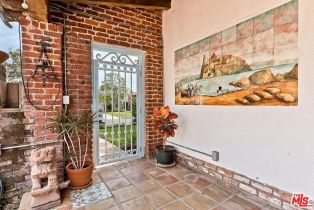 Single Family Residence, 821 Malcolm ave, Westwood, CA 90024 - 3