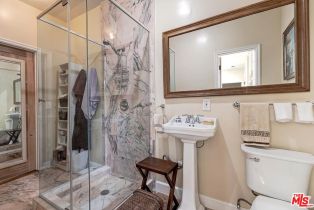 Single Family Residence, 821 Malcolm ave, Westwood, CA 90024 - 36