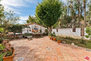 Single Family Residence, 821 Malcolm ave, Westwood, CA 90024 - 39