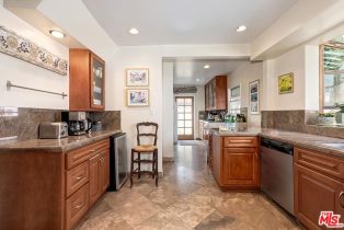 Single Family Residence, 821 Malcolm ave, Westwood, CA 90024 - 18