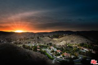 Single Family Residence, 5541 Amber cir, Calabasas, CA 91302 - 38