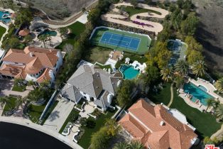 Single Family Residence, 5541 Amber cir, Calabasas, CA 91302 - 41