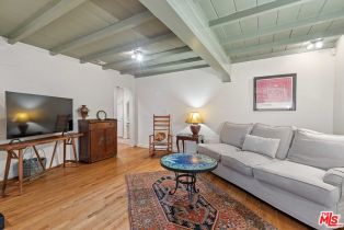 Single Family Residence, 14878 Round Valley dr, Sherman Oaks, CA 91403 - 10