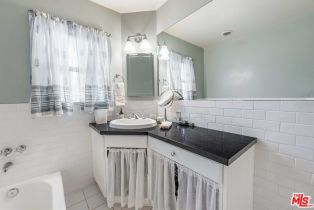 Single Family Residence, 14878 Round Valley dr, Sherman Oaks, CA 91403 - 24