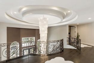 Single Family Residence, 14132 Beresford rd, Beverly Hills, CA 90210 - 9