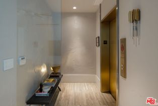 Condominium, 8420 Sunset blvd, West Hollywood , CA 90069 - 2