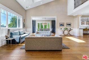 Single Family Residence, 19633 Wells dr, Tarzana, CA 91356 - 3