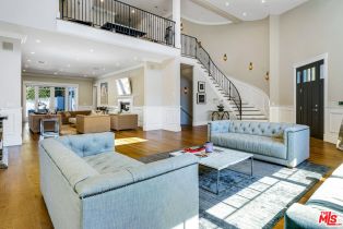 Single Family Residence, 19633 Wells dr, Tarzana, CA 91356 - 2