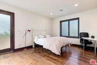 Single Family Residence, 17930 Rancho st, Encino, CA 91316 - 40