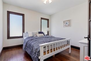 Single Family Residence, 17930 Rancho st, Encino, CA 91316 - 43