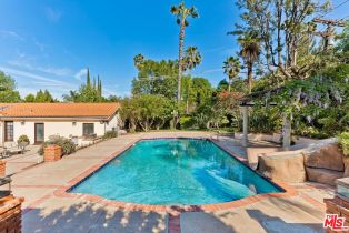 Single Family Residence, 17930 Rancho st, Encino, CA 91316 - 56