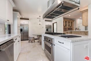 Single Family Residence, 17930 Rancho st, Encino, CA 91316 - 22