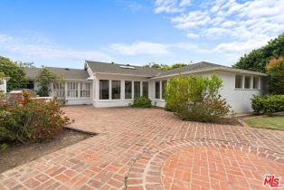 Single Family Residence, 14959 La Cumbre dr, Pacific Palisades, CA 90272 - 48