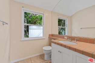 Single Family Residence, 14959 La Cumbre dr, Pacific Palisades, CA 90272 - 45