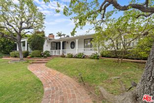 Single Family Residence, 14959 La Cumbre dr, Pacific Palisades, CA 90272 - 6