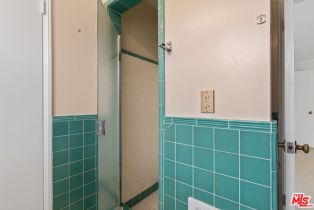 Single Family Residence, 14959 La Cumbre dr, Pacific Palisades, CA 90272 - 39