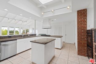 Single Family Residence, 14959 La Cumbre dr, Pacific Palisades, CA 90272 - 25