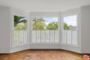 Single Family Residence, 14959 La Cumbre dr, Pacific Palisades, CA 90272 - 13